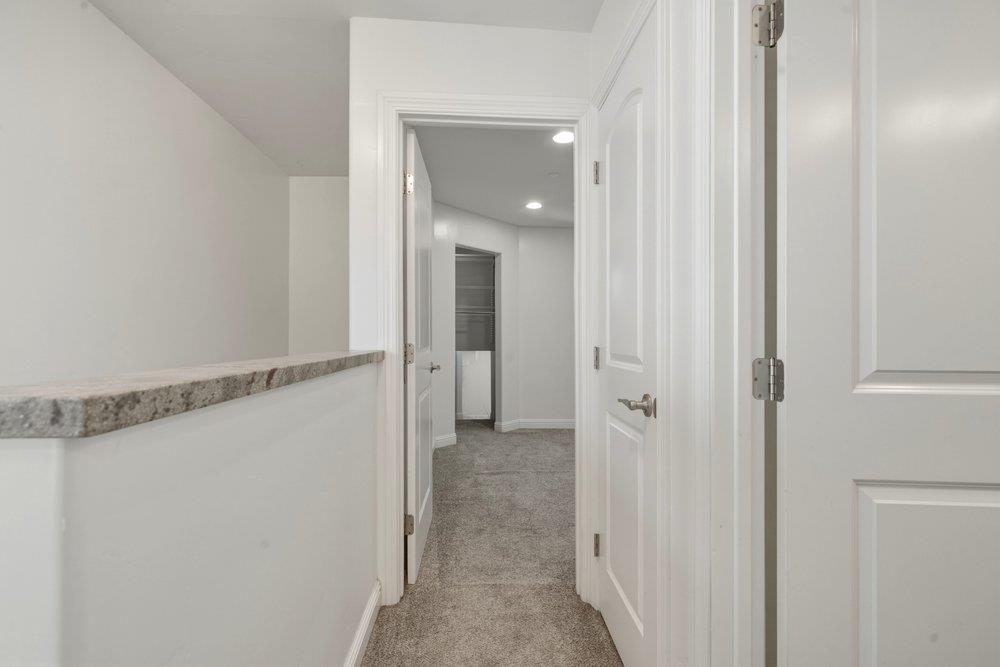 801 Nash Road, Unit B10 Hollister, CA 95023 - Photo 20 of 44 Gallery Image 20
