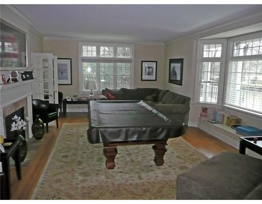 206 Rumstick Road Barrington, RI 02806 - Photo 3 of 12 Living Room.