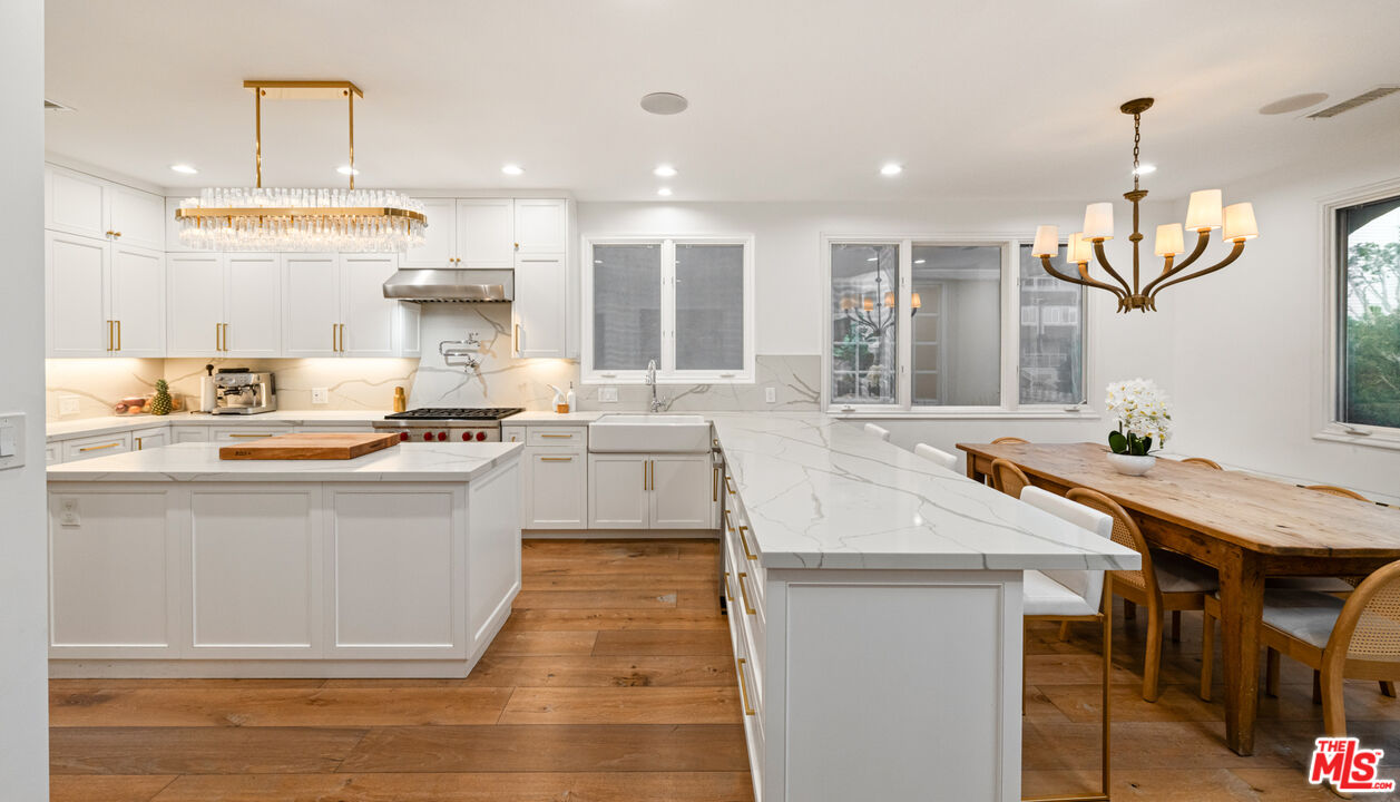 131 Roma Court Marina del Rey, CA 90292 - Photo 13 of 60