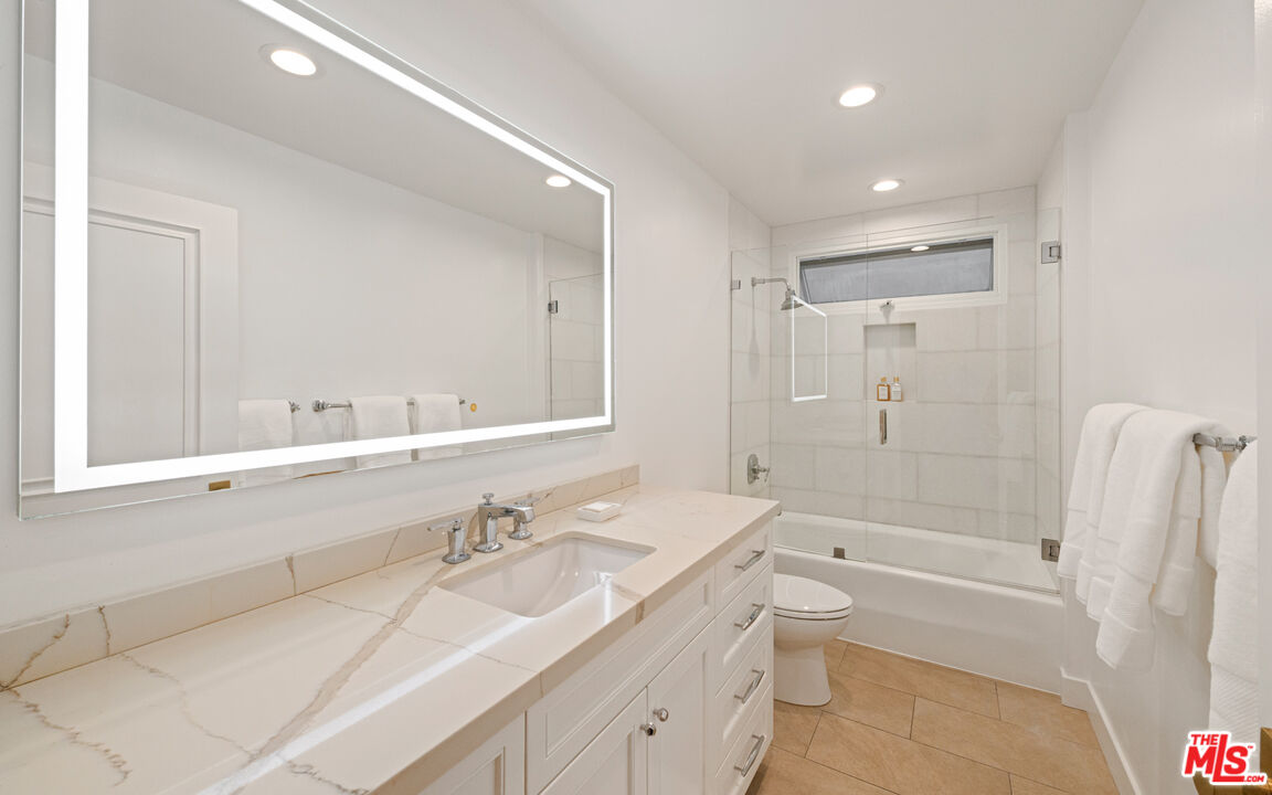 131 Roma Court Marina del Rey, CA 90292 - Photo 30 of 60