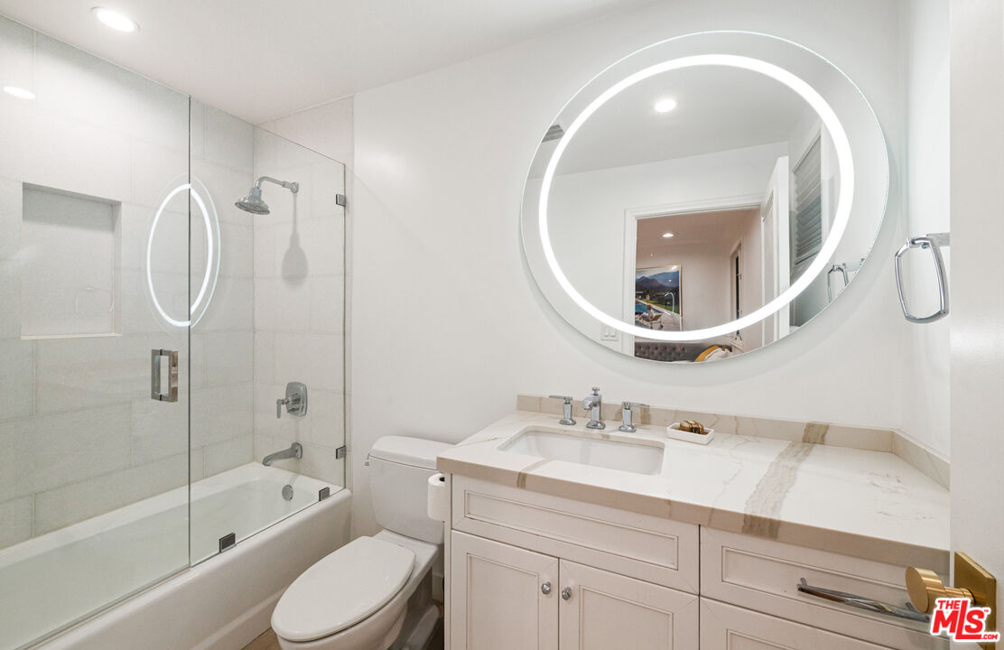 131 Roma Court Marina del Rey, CA 90292 - Photo 32 of 60