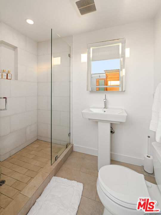 131 Roma Court Marina del Rey, CA 90292 - Photo 36 of 60