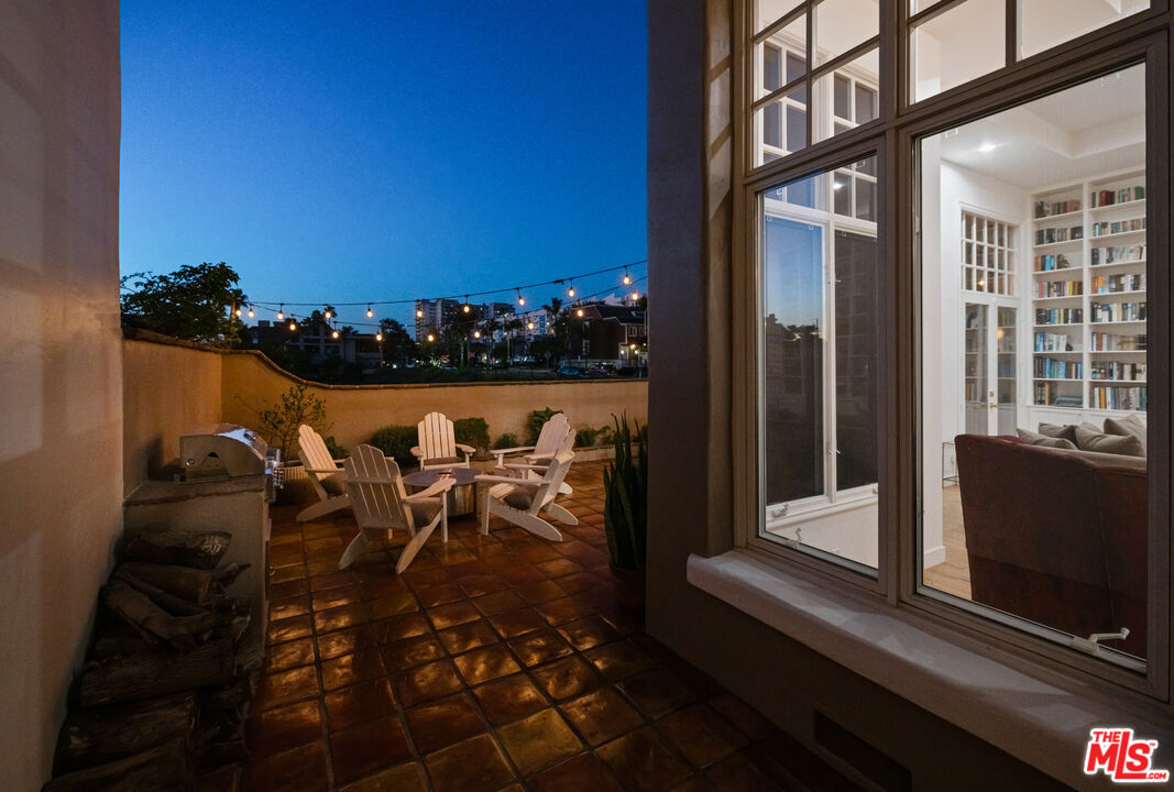 131 Roma Court Marina del Rey, CA 90292 - Photo 48 of 60