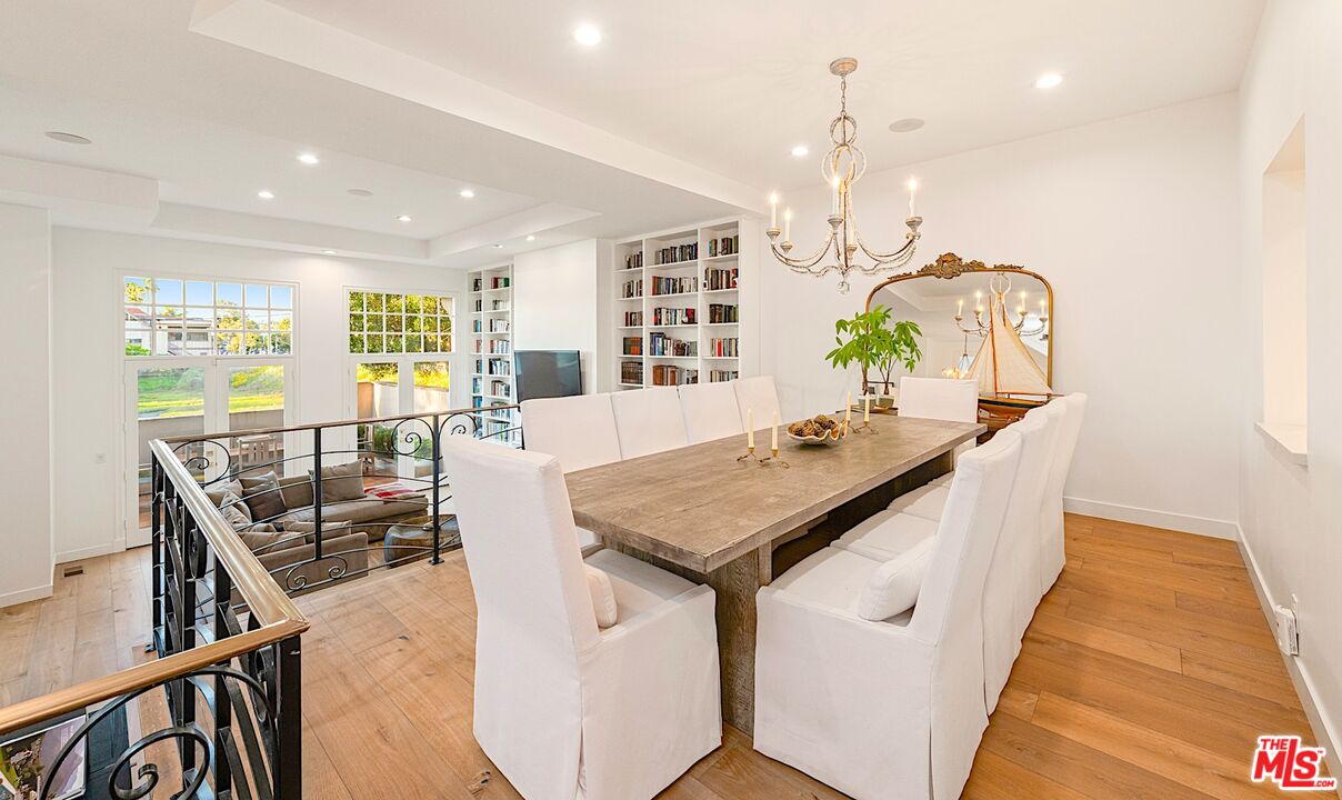 131 Roma Court Marina del Rey, CA 90292 - Photo 8 of 60