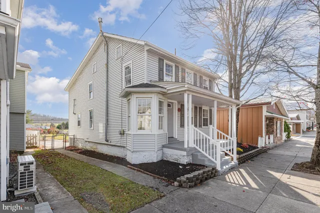 $269,000 | 28 West Main Street, Fairfield, PA 17320