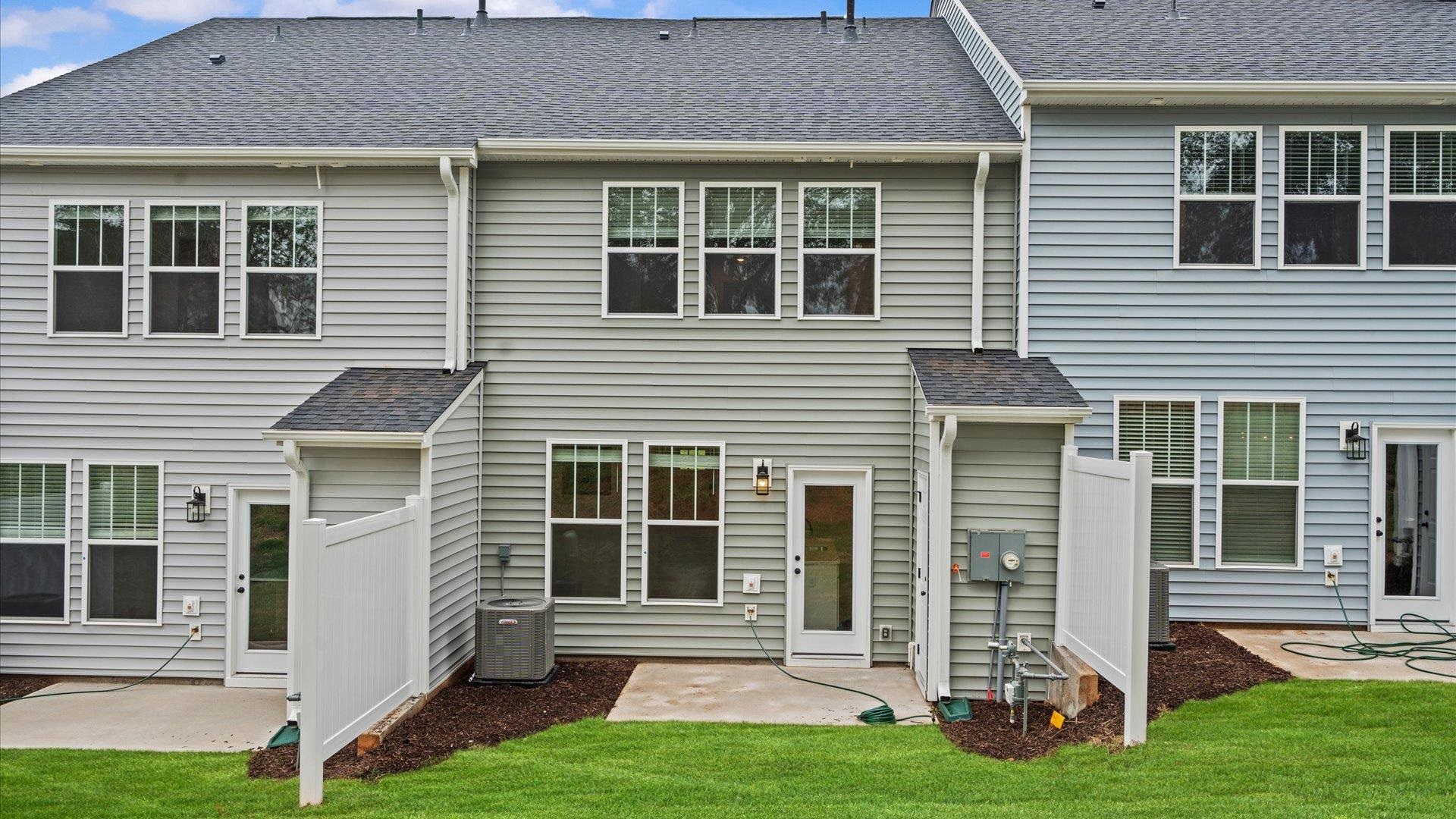 243 Telluride Way Lyman, SC 29365 - Photo 3 of 27 Gallery Image 3