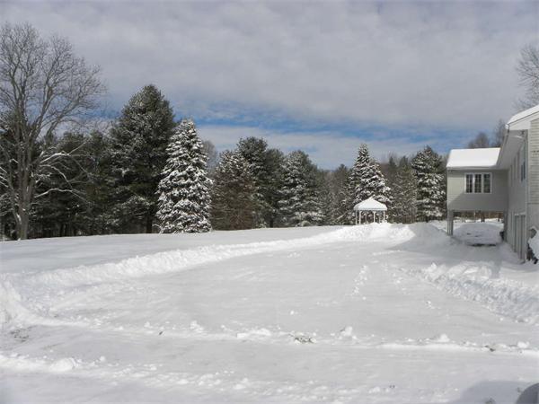 214 Carpenter Hill Road Charlton, MA 01507 - Photo 4 of 29 Gallery Image 4
