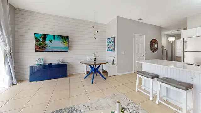 $425,000 | 7650 Sir Kaufmann Court, Kissimmee, FL 34747