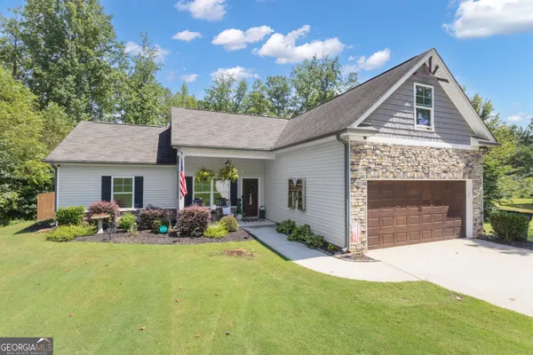 $415,000 | 43 Hilltop Place, Newnan, GA 30263