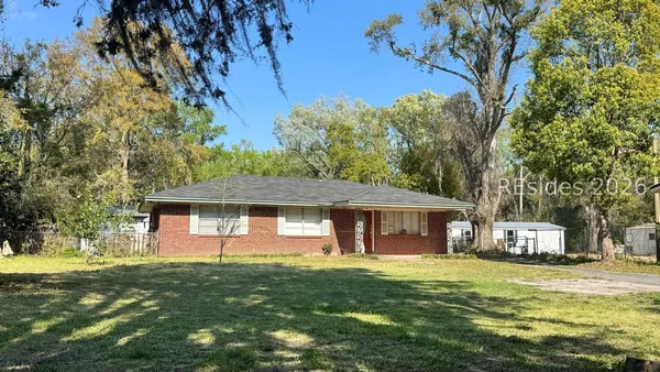 $355,000 | 138 Ridgeland Road, Savannah, GA 31419