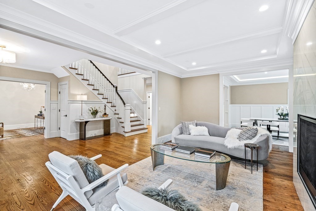 700 Chestnut Street Needham, MA 02492 - Photo 3 of 34