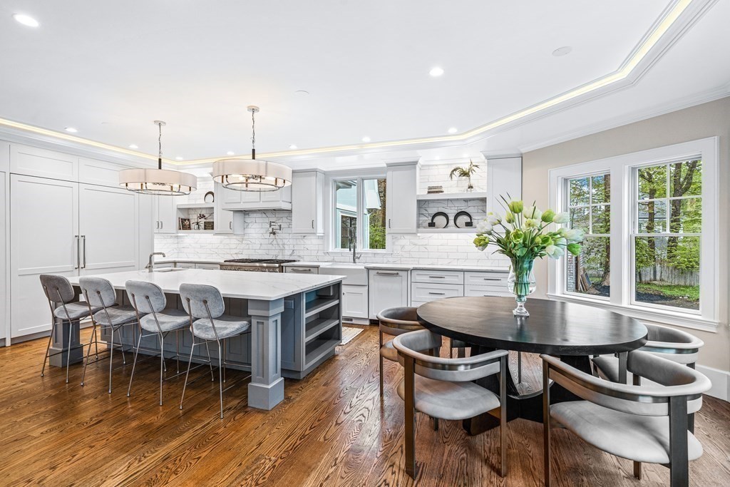 700 Chestnut Street Needham, MA 02492 - Photo 8 of 34