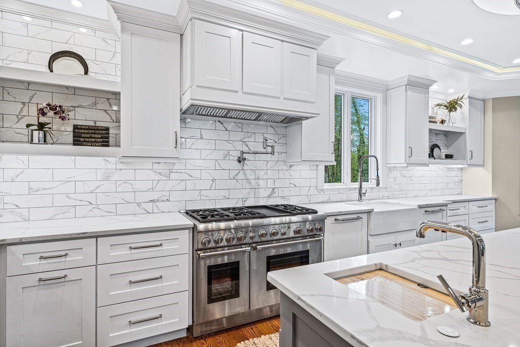 700 Chestnut Street Needham, MA 02492 - Photo 9 of 34