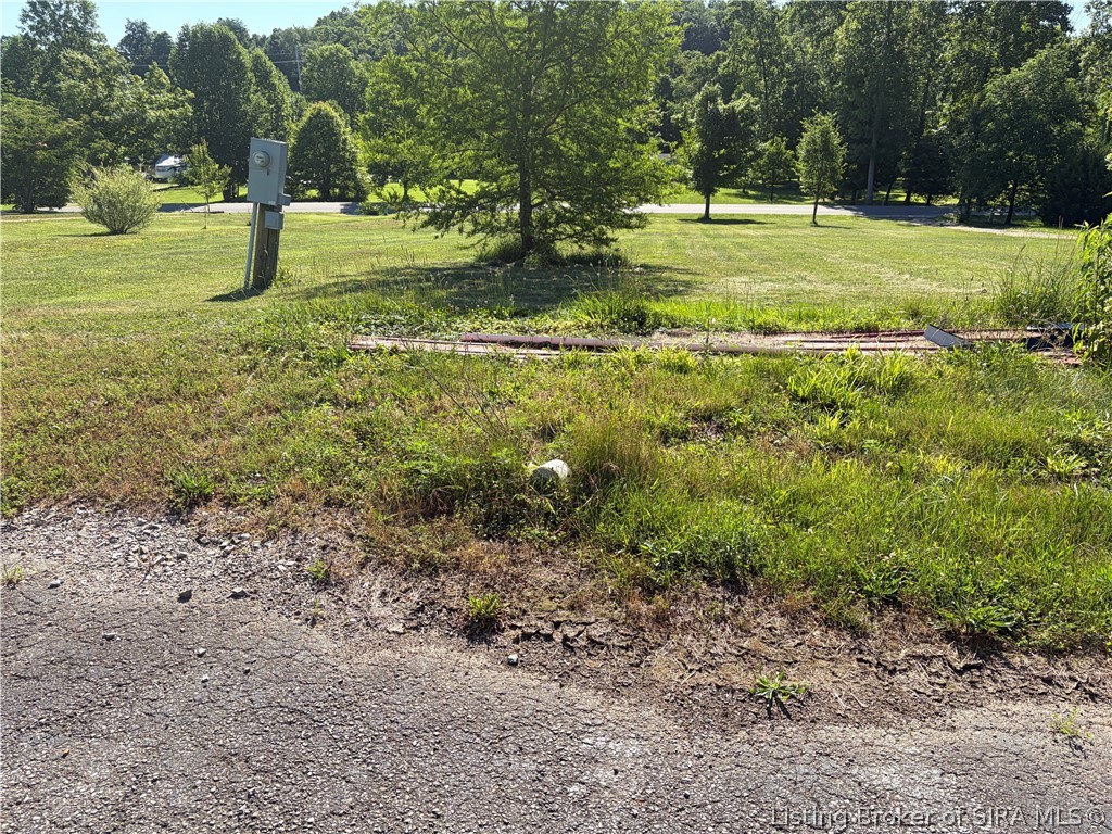 591 South Robbs Lane Pekin, IN 47165 - Photo 11 of 14