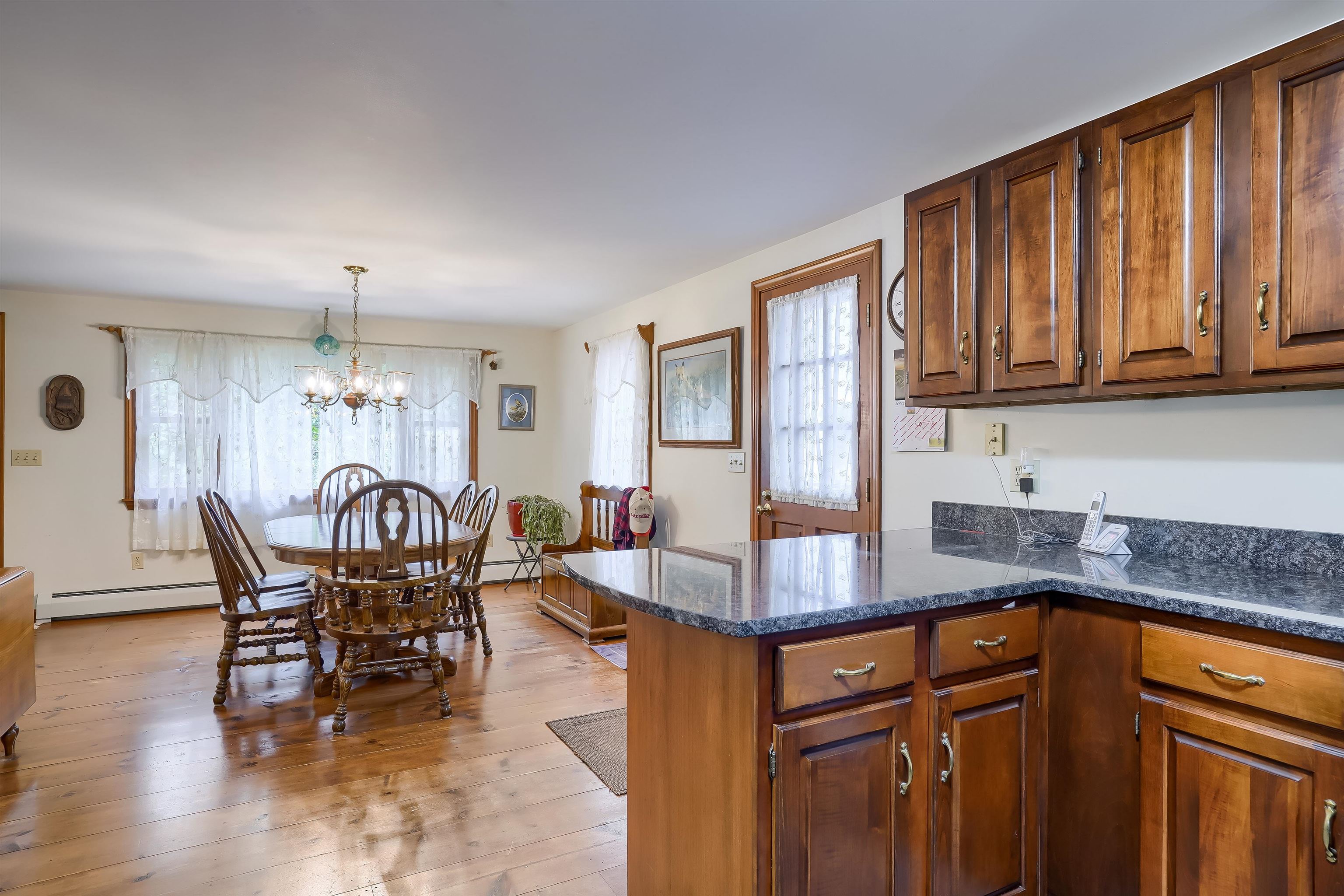 190 Pine Hill Road Weare, NH 03281 - Photo 9 of 36 Gallery Image 9