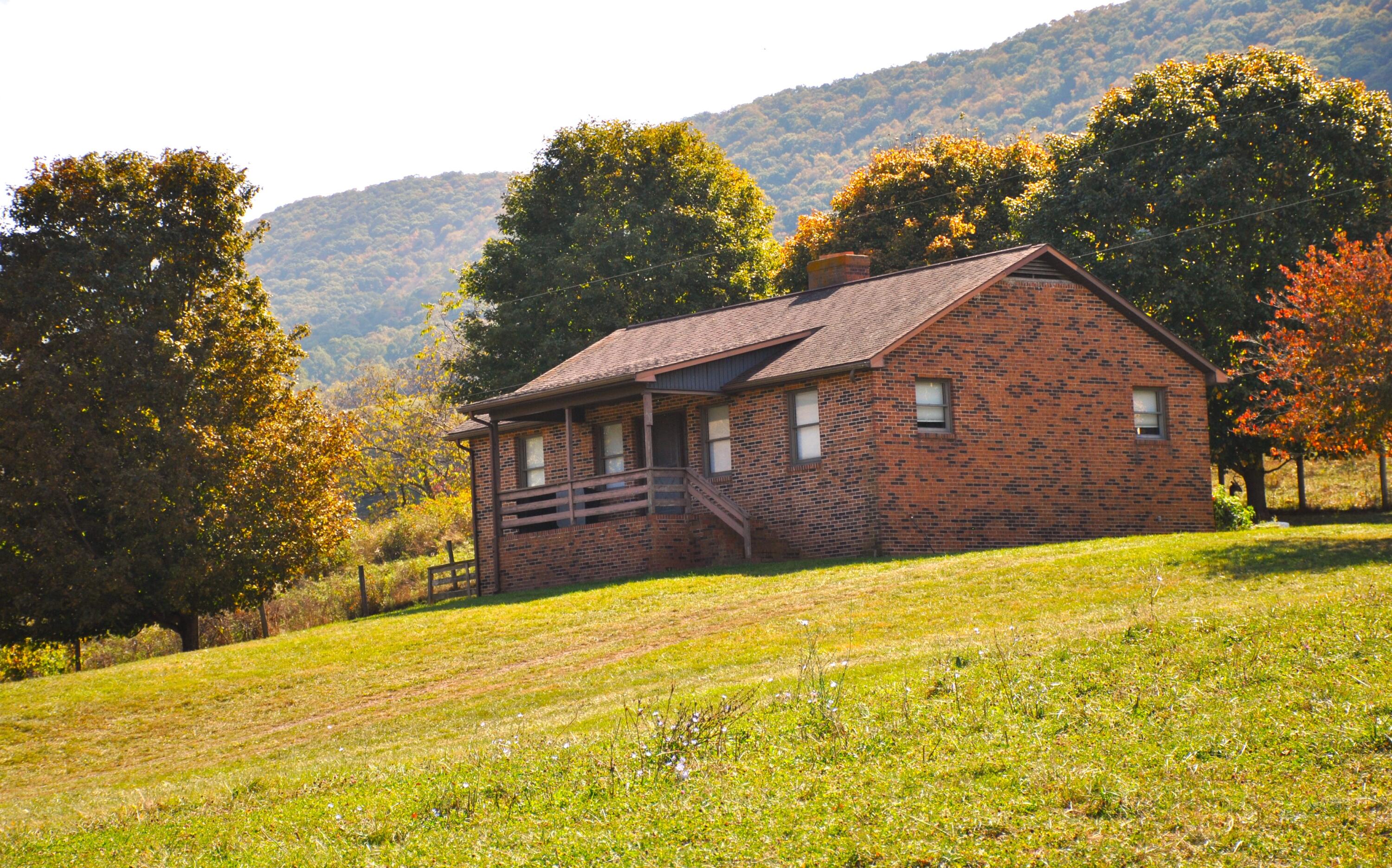 4210 Skydusky Road Bland, VA 24315 - Photo 3 of 44 House