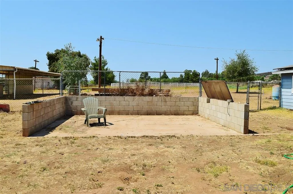 1852 Lilac Road Ramona, CA 92065 - Photo 25 of 25 a view of a terrace with chairs