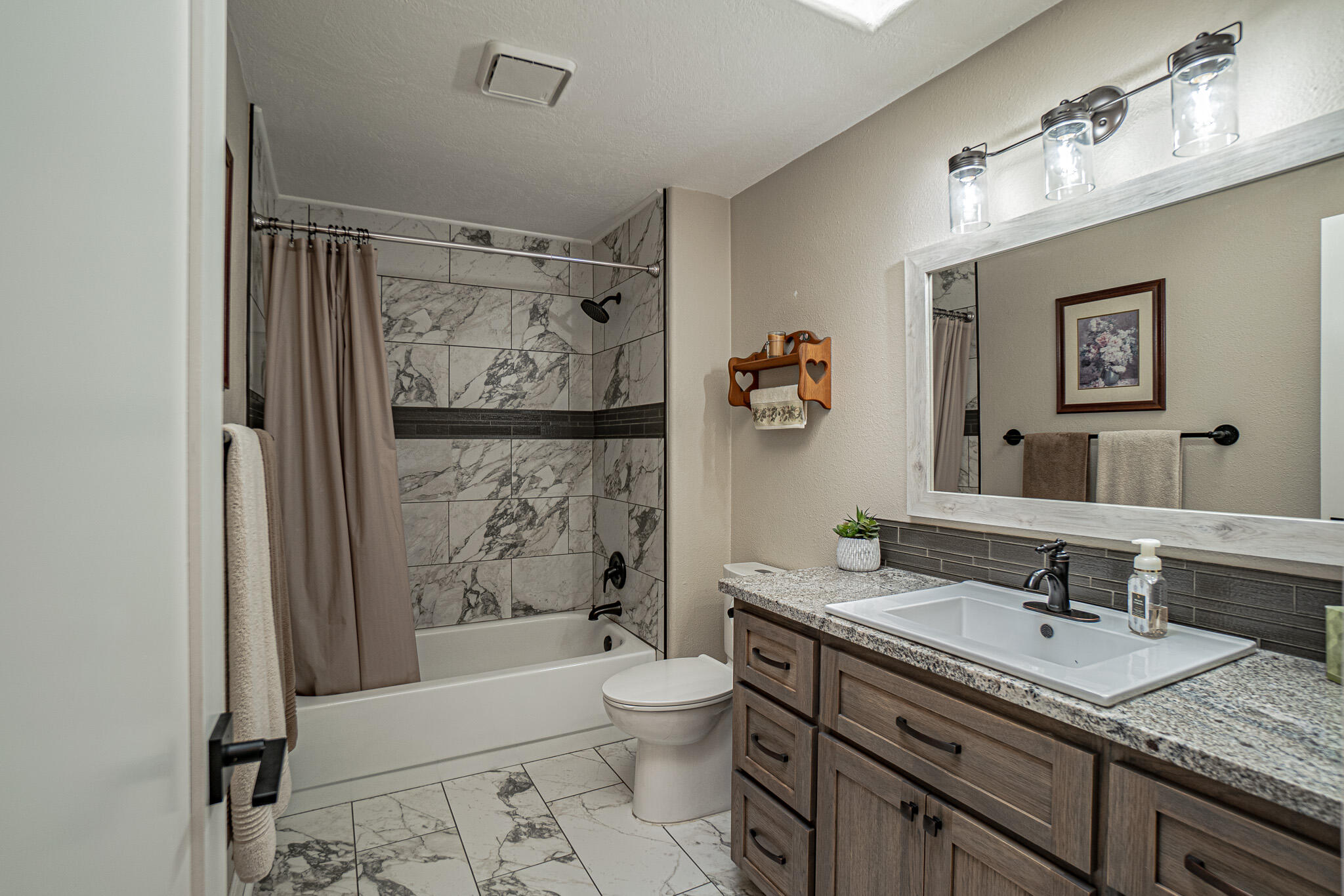 2669 Roberts Road Medford, OR 97504 - Photo 24 of 33 DSC08666-HDR