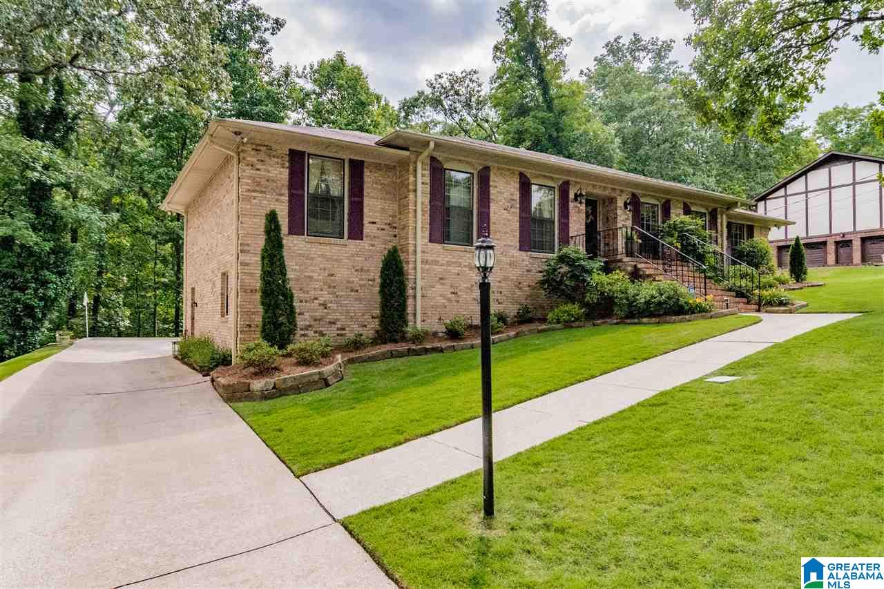 3572 Brookfield Road Birmingham, AL 35226 - Photo 2 of 37