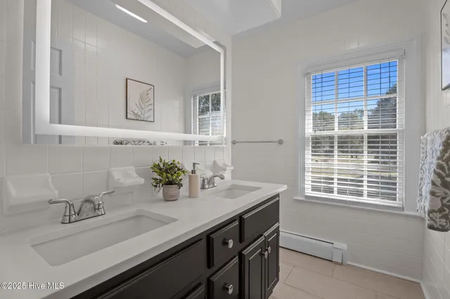 $649,900 | 6992 Riverpoint Road, Elm City, NC 27822