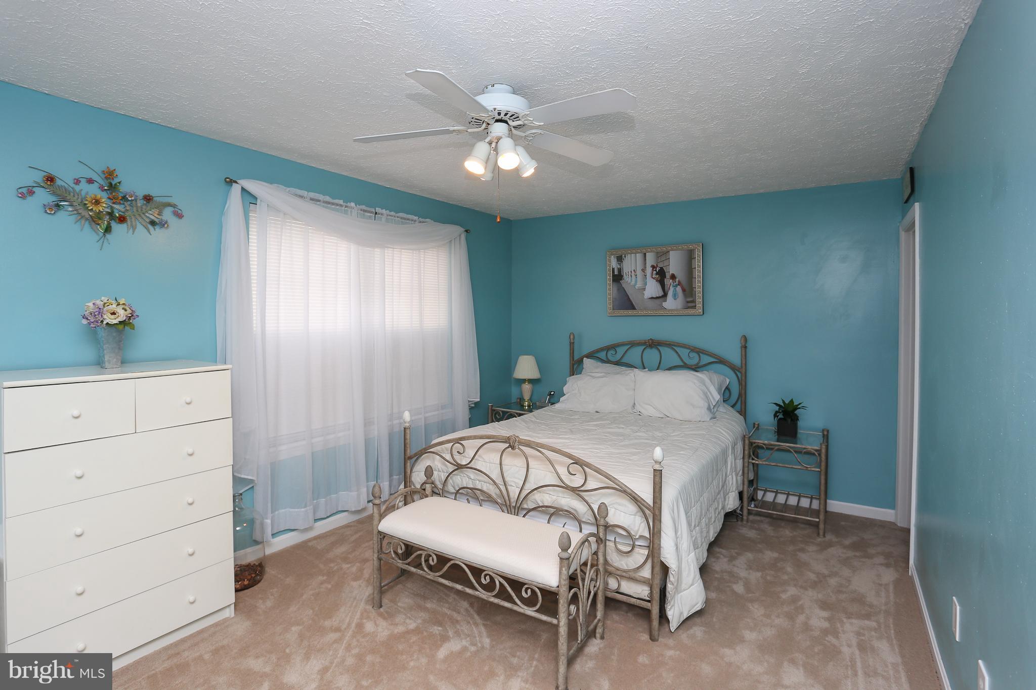 7814 East Shore Road Pasadena, MD 21122 - Photo 8 of 26 Bedroom