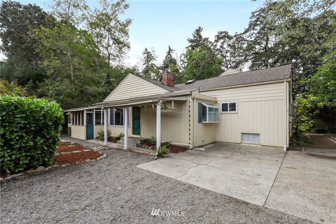 10416 Meadow Road Southwest Lakewood, WA 98499 - Photo 1 of 40 Gallery Image 1