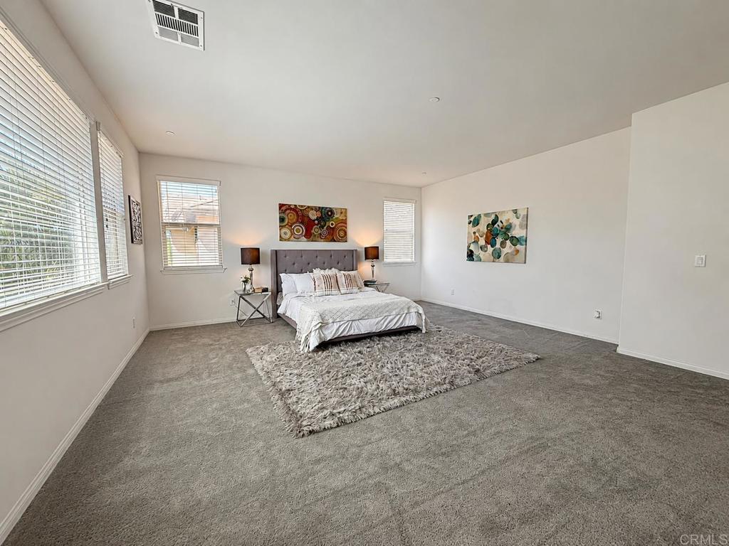 31699 Country View Road Temecula, CA 92591 - Photo 19 of 41 Extra Large Primary Bedroom
