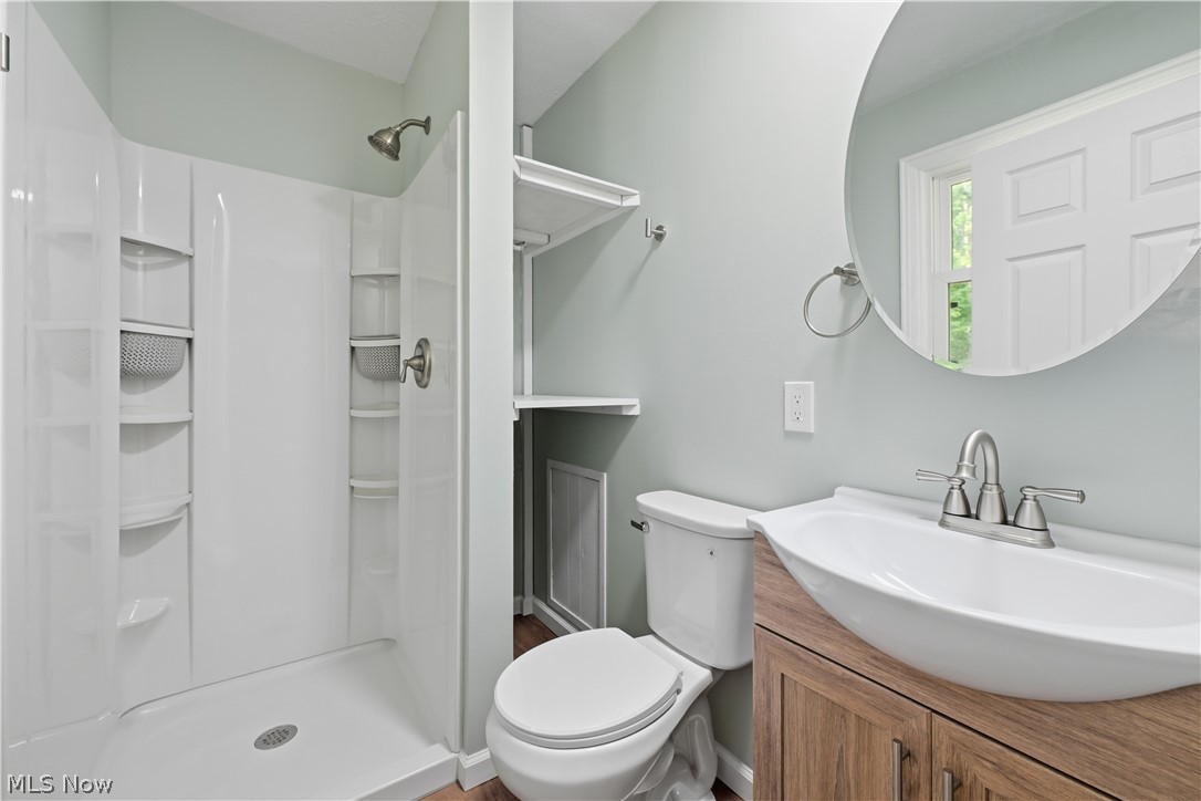 8220 Ballash Road Medina, OH 44256 - Photo 16 of 35
