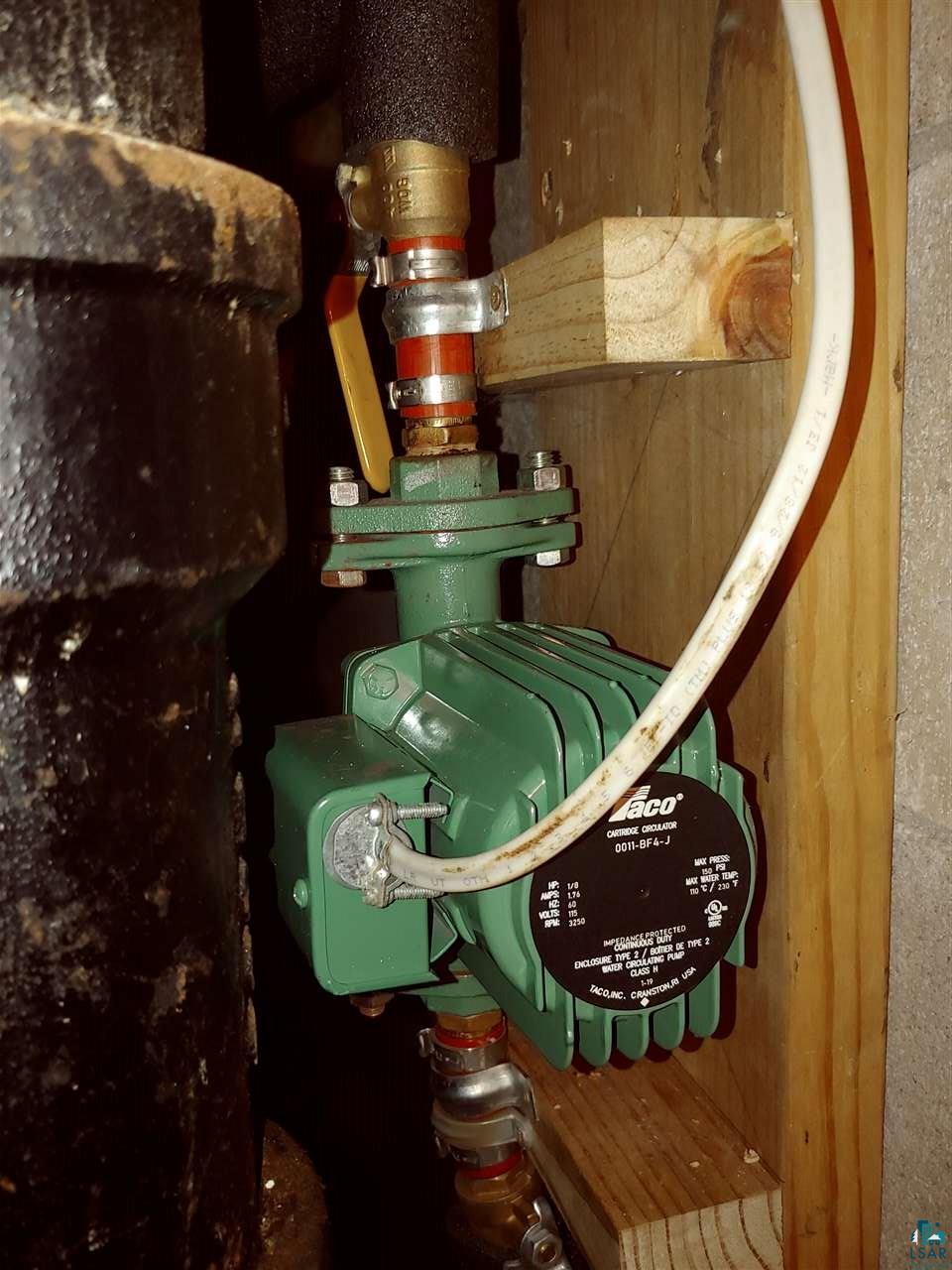 10553 North Riverside Road Hayward, WI 54843 - Photo 36 of 45 New Pump