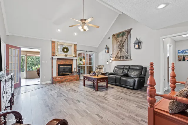 $460,000 | 1389 Yellow Dog Road, Senatobia, MS 38668