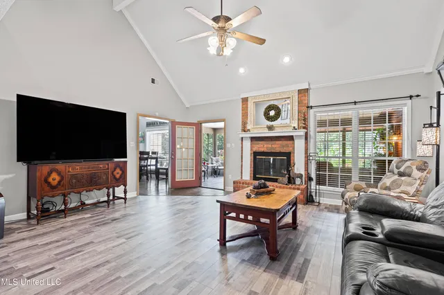 $460,000 | 1389 Yellow Dog Road, Senatobia, MS 38668