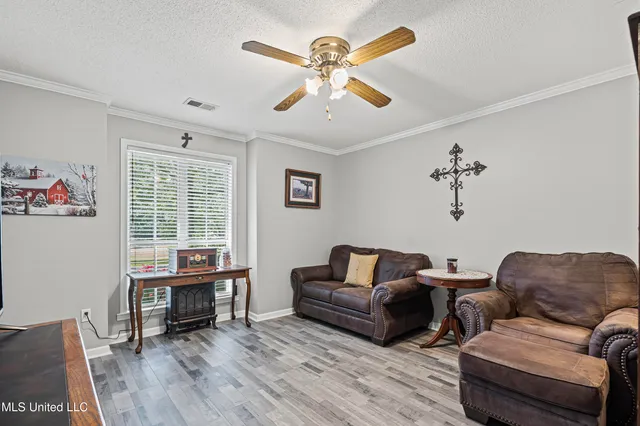 $460,000 | 1389 Yellow Dog Road, Senatobia, MS 38668