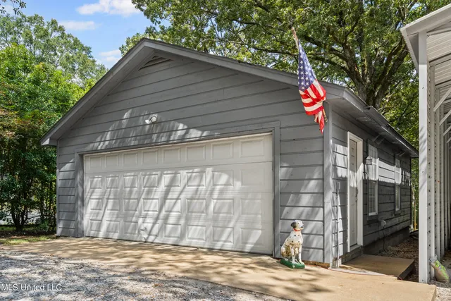 $460,000 | 1389 Yellow Dog Road, Senatobia, MS 38668
