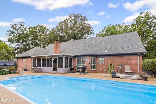 $460,000 | 1389 Yellow Dog Road, Senatobia, MS 38668