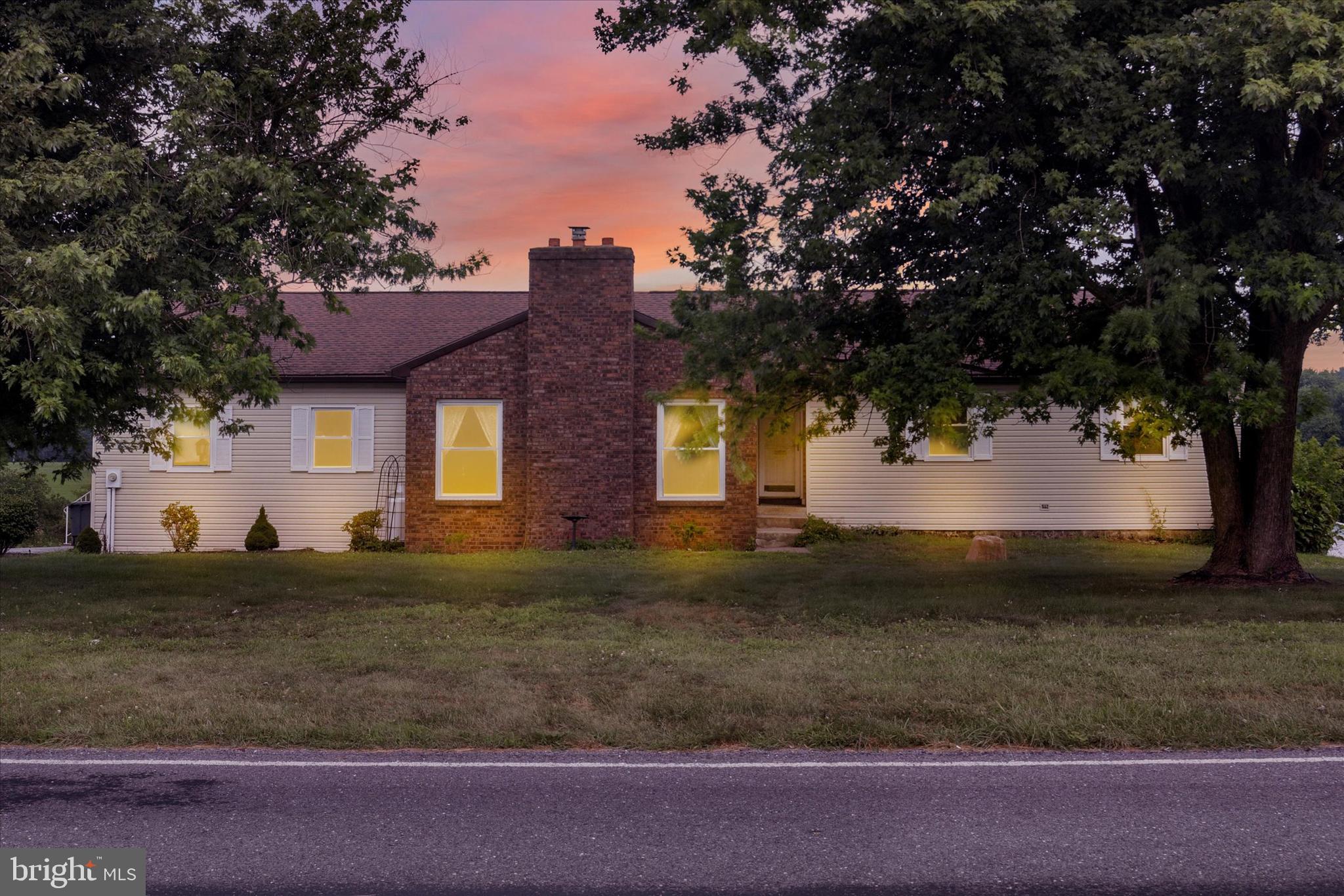 8806 Devonshire Heights Road Hummelstown, PA 17036 - Photo 2 of 45 Twilight View