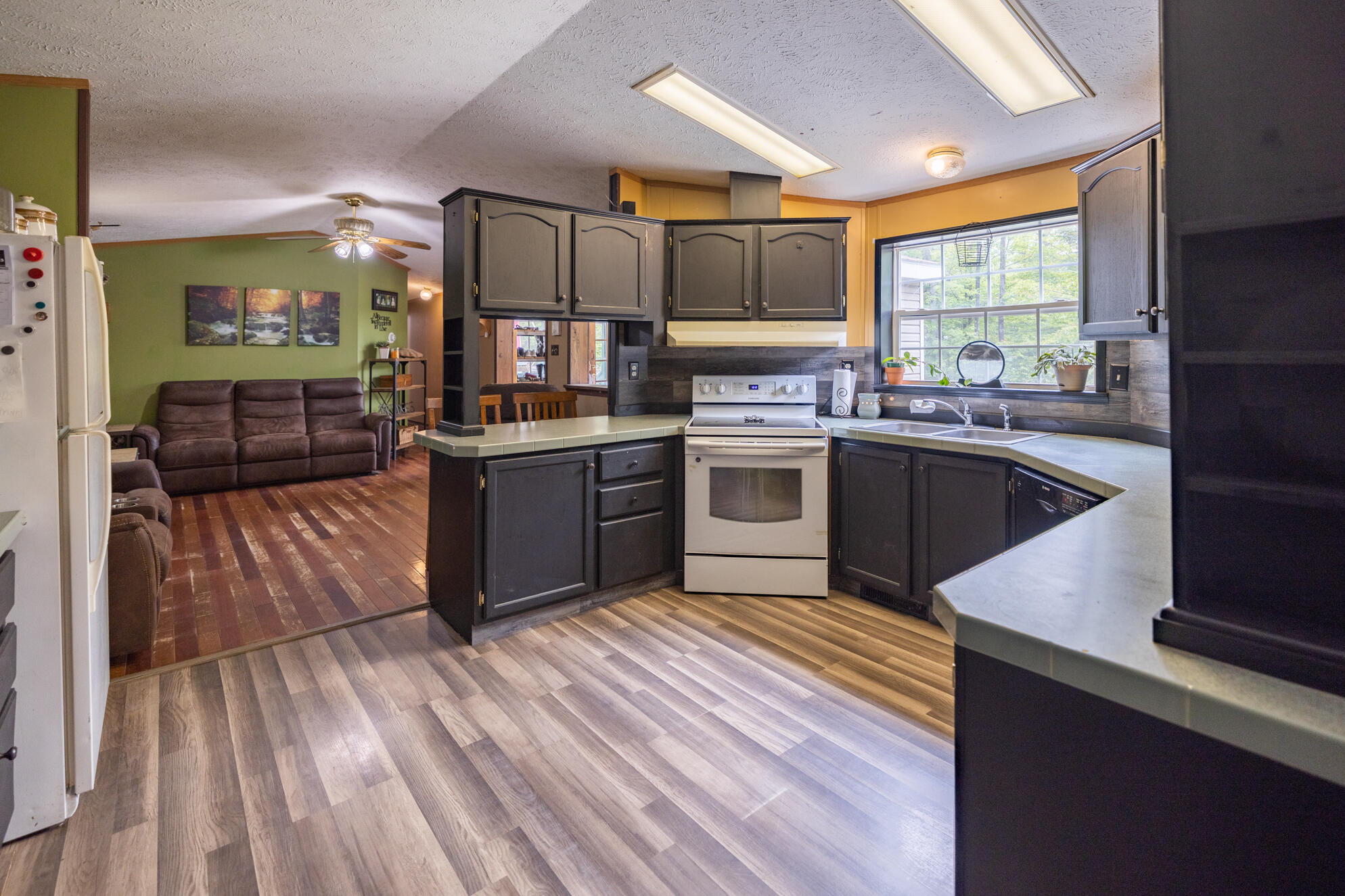 29 River Road West Baldwin, ME 04091 - Photo 11 of 32 6I3A8433-HDR