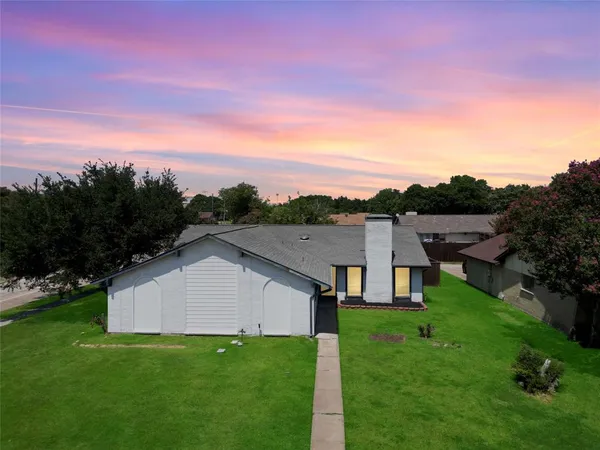 $349,000 | 1801 Baylor Drive, Richardson, TX 75081