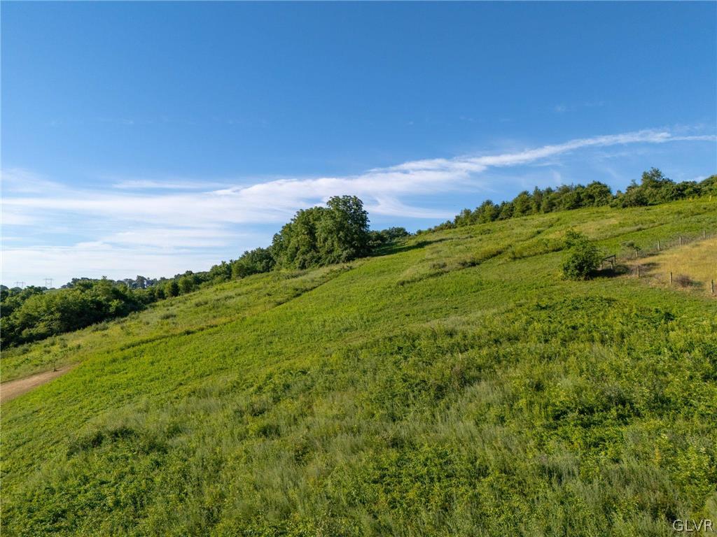 2104 Ranch Road Slatington, PA 18080 - Photo 8 of 11 Gallery Image 8