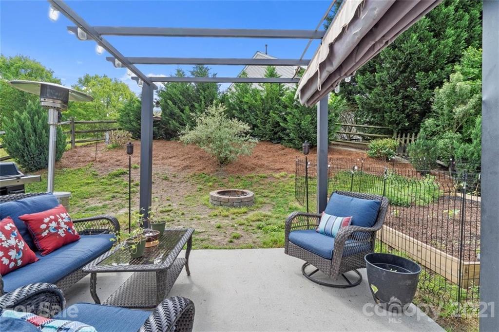 505 Red Oak Court Tega Cay, SC 29708 - Photo 19 of 27 Gallery Image 19