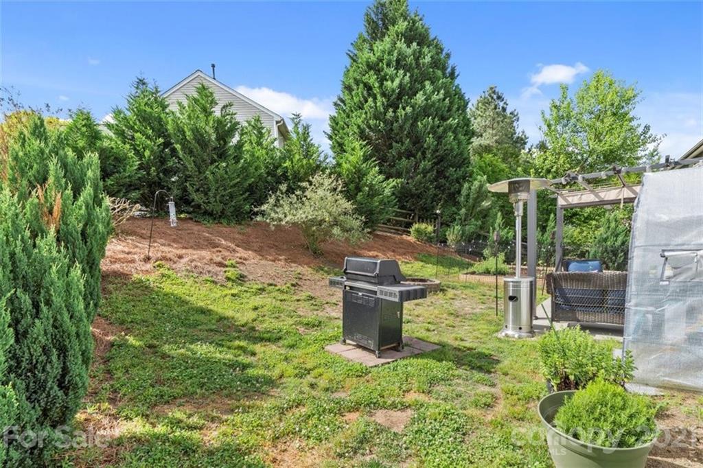 505 Red Oak Court Tega Cay, SC 29708 - Photo 21 of 27 Gallery Image 21