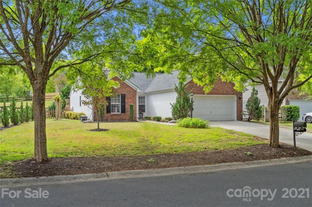 505 Red Oak Court Tega Cay, SC 29708 - Photo 24 of 27 Gallery Image 24
