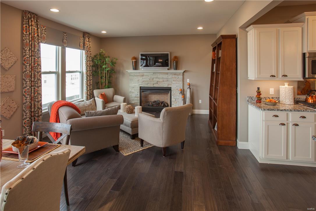 1517 Beckham Ridge Court St. Louis, MO 63146 - Photo 8 of 16 Gallery Image 8