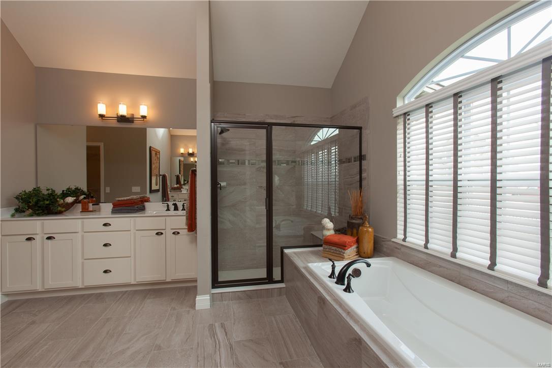 1517 Beckham Ridge Court St. Louis, MO 63146 - Photo 10 of 16 Gallery Image 10