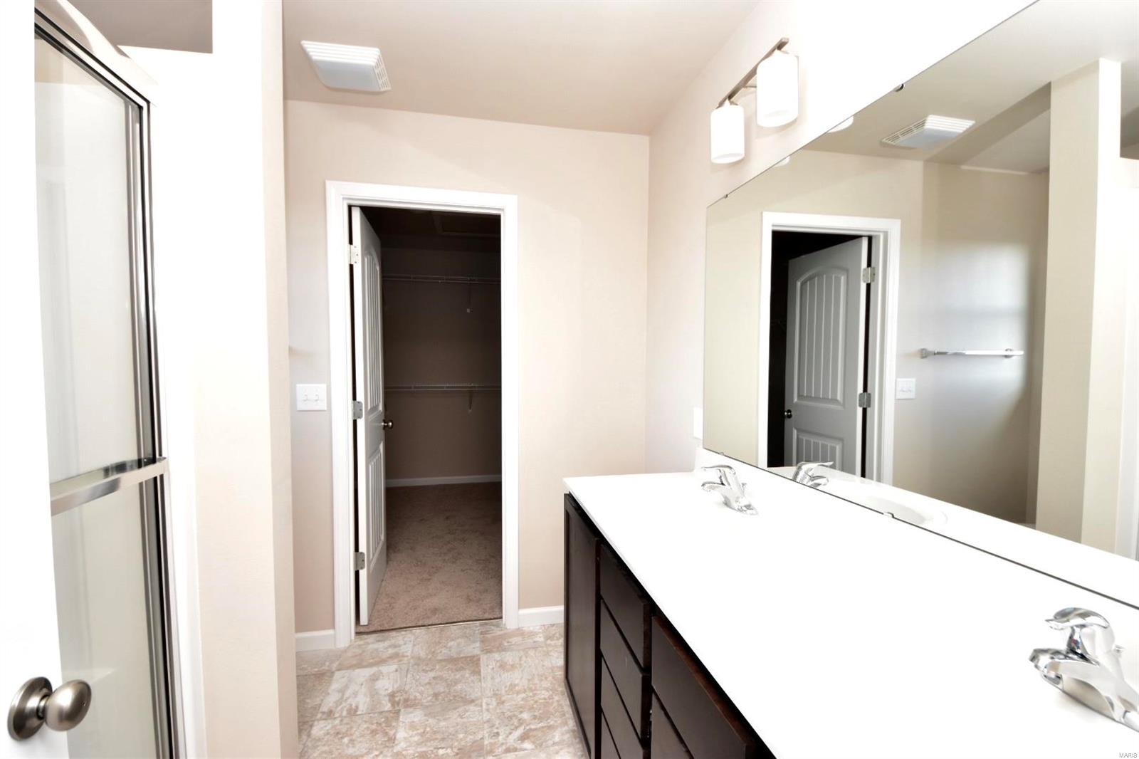 857 Bluff Ridge Lane Shiloh, IL 62221 - Photo 13 of 14 Gallery Image 13