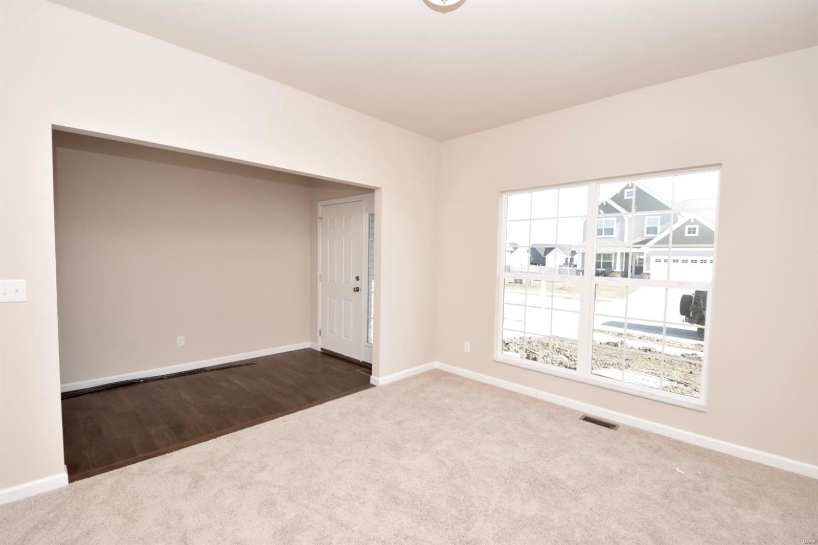857 Bluff Ridge Lane Shiloh, IL 62221 - Photo 4 of 14 Gallery Image 4