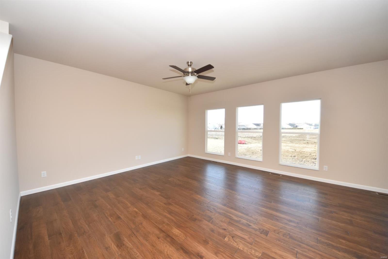 857 Bluff Ridge Lane Shiloh, IL 62221 - Photo 5 of 14 Gallery Image 5