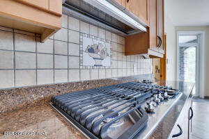 17 Cricket Hill Road Hawley, PA 18428 - Photo 25 of 93 RBR59155