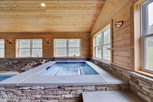 17 Cricket Hill Road Hawley, PA 18428 - Photo 36 of 93 a view of a living room and entryway