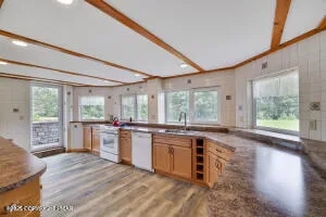 $1,195,000 | 17 Cricket Hill Road, Hawley, PA 18428