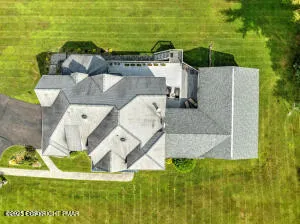 $1,295,000 | 17 Cricket Hill Road, Hawley, PA 18428